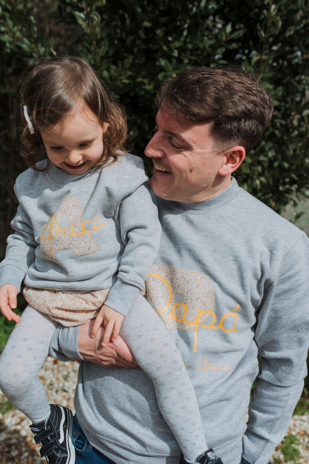 Pack familiar sudadera personalizada Navidad (adulto + niño) - Imagen 5