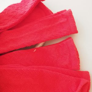 Calcetín alto perlé rojo