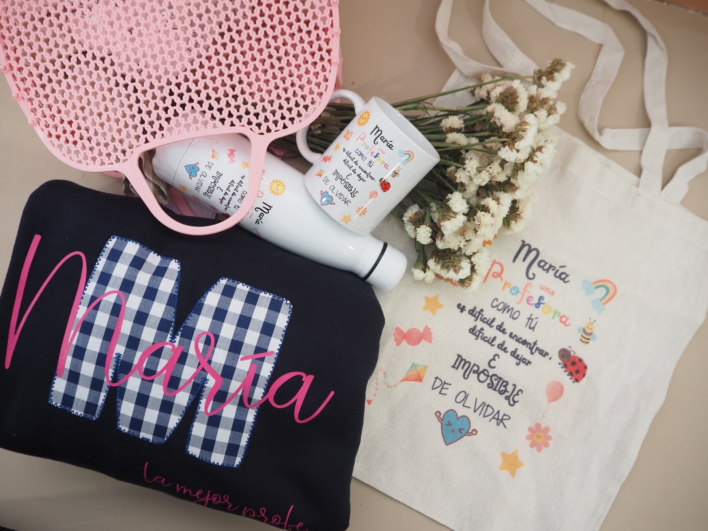 Cesta Profe Personalizada (Sudadera + Tote Bag + Taza + Botella) - Imagen 4