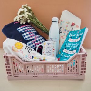 Caja Profe Personalizada (Sudadera +Camiseta + Tote Bag + Taza + Botella+ Libreta)