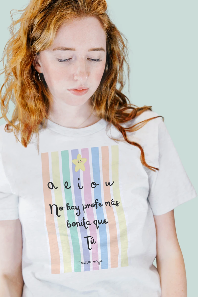 Camiseta personalizada Profe aeiou