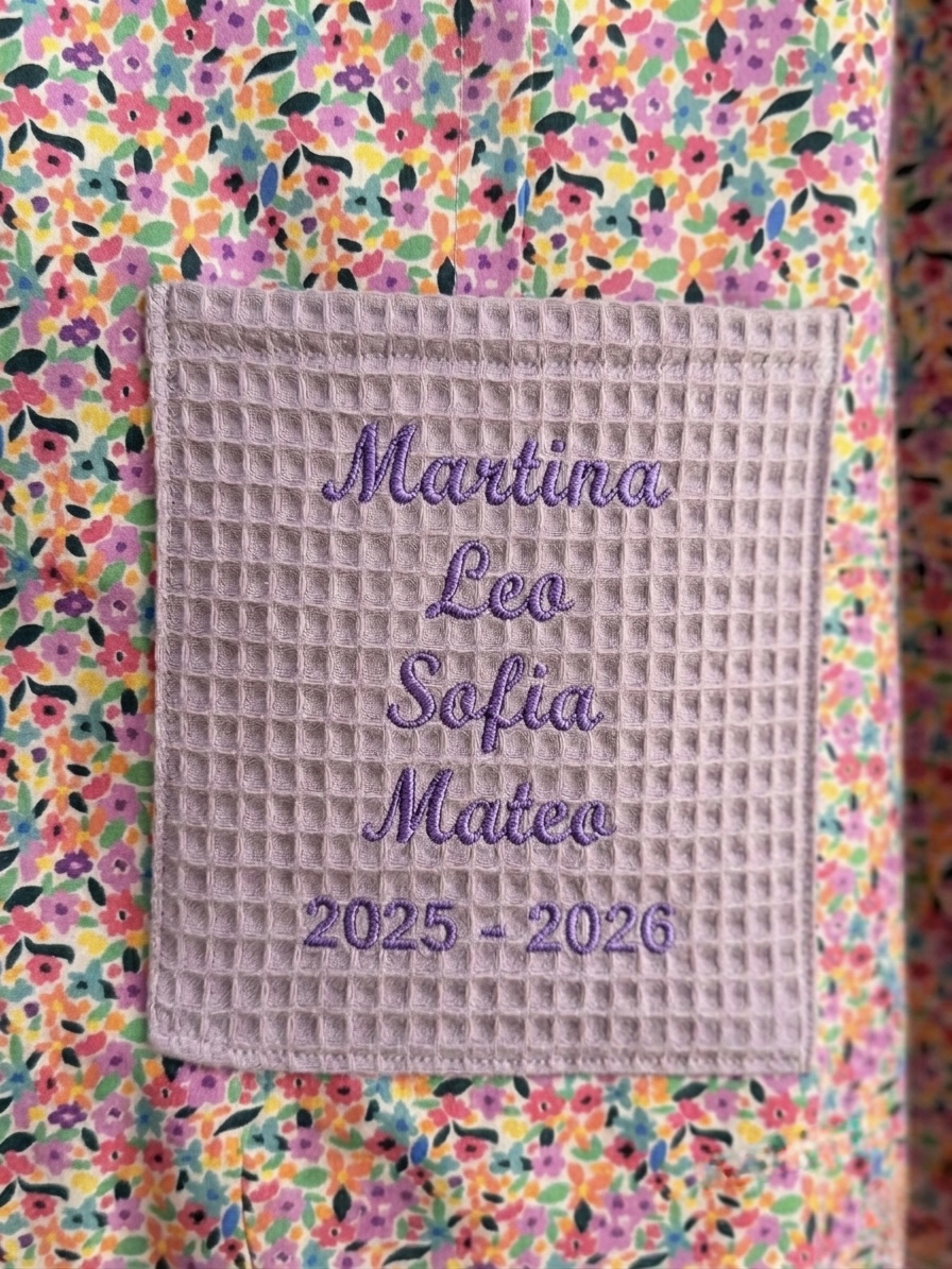 Diseña tu Bata de Profe / Bata de Maestra Personalizada Hecha a Mano - Imagen 6