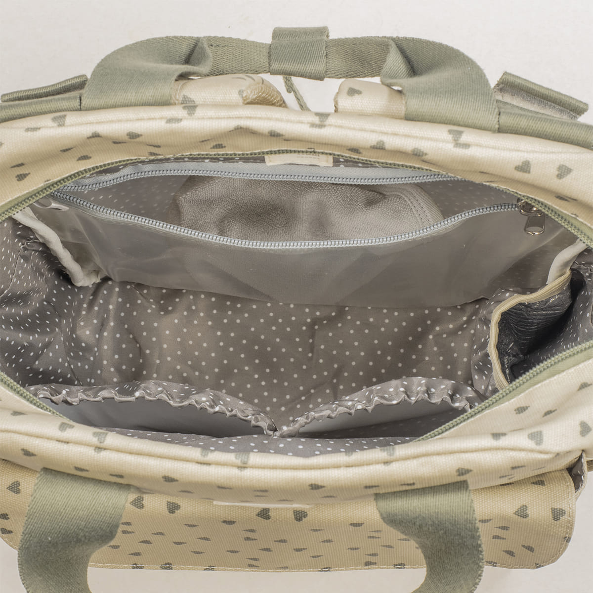 Mochila Corazones Poppy Musgo Walking Mum - Imagen 11