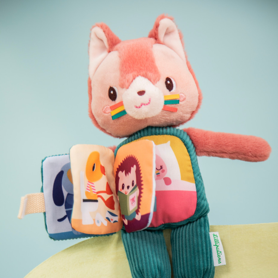 Libro de Tela y Peluche Fosforescente Jeanne la Gata - Imagen 6