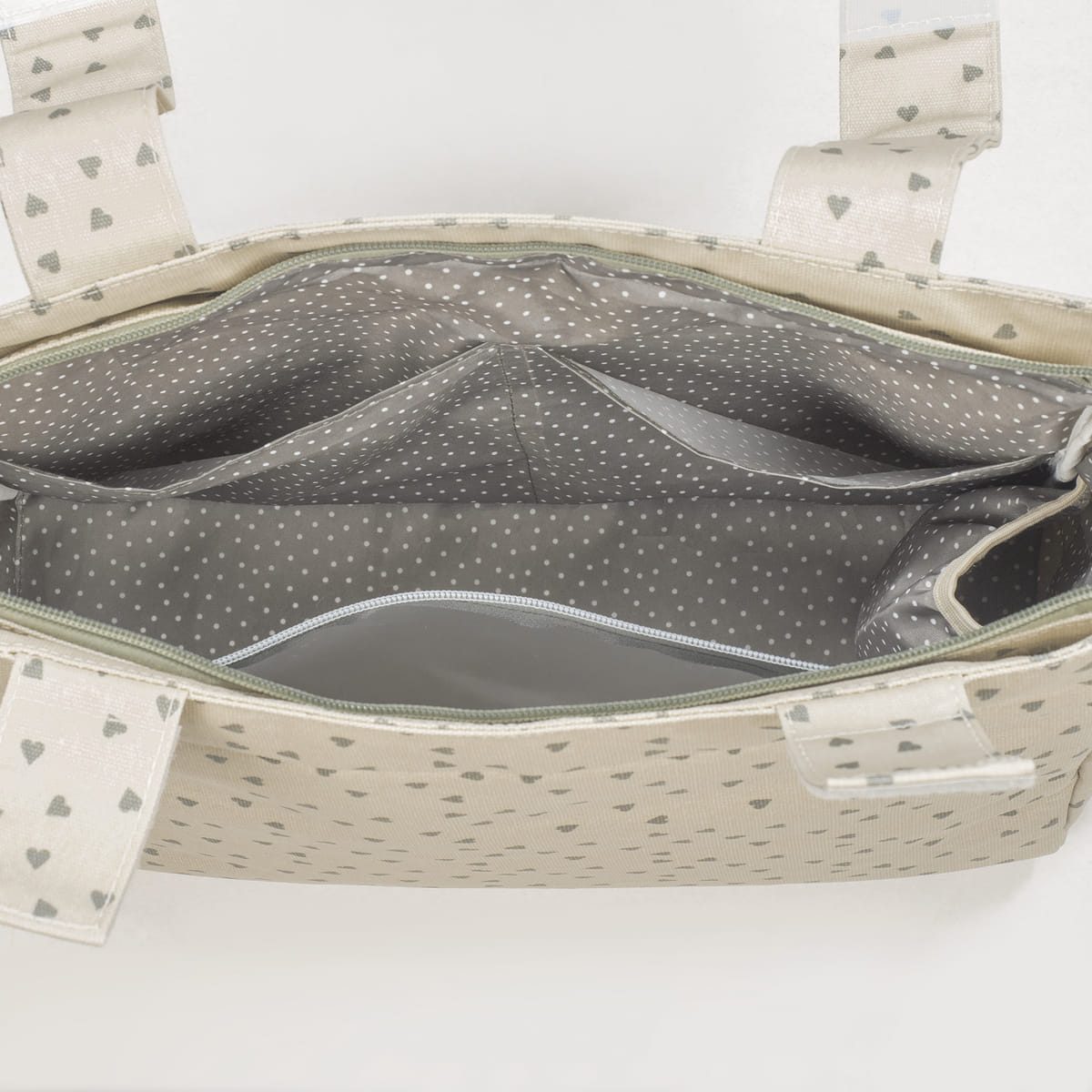 Bolsa Canastilla Corazones Poppy Musgo Walking Mum - Imagen 7