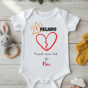 Body o Camiseta personalizada Peligro Rompecorazones