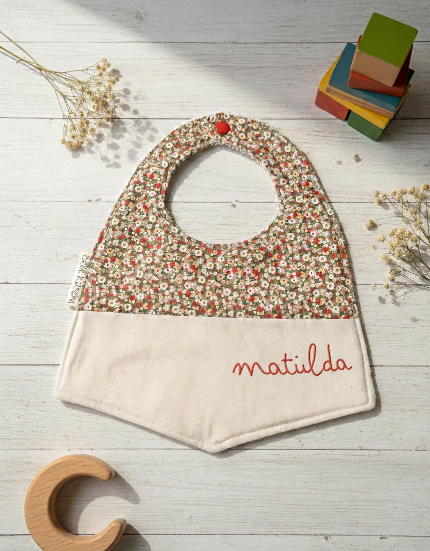 Babero Personalizado · Colección Amandé
