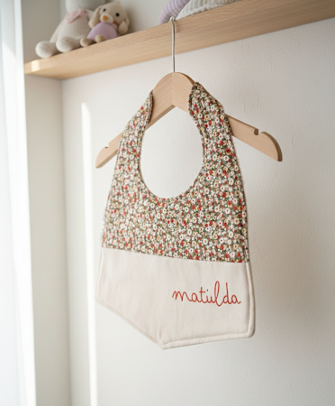 Babero Personalizado · Colección Amandé - Imagen 2
